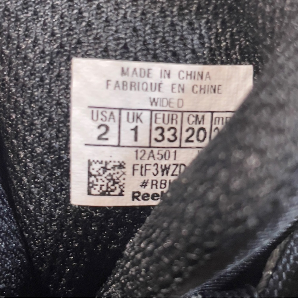 Girls Reebok Heelys size 2 - Picture 7 of 7
